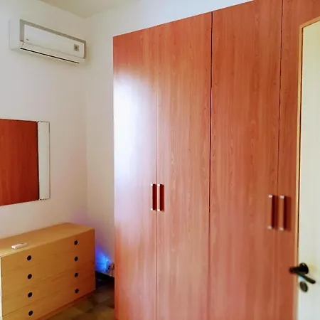 Casa Sergi 9 Torre Saracena